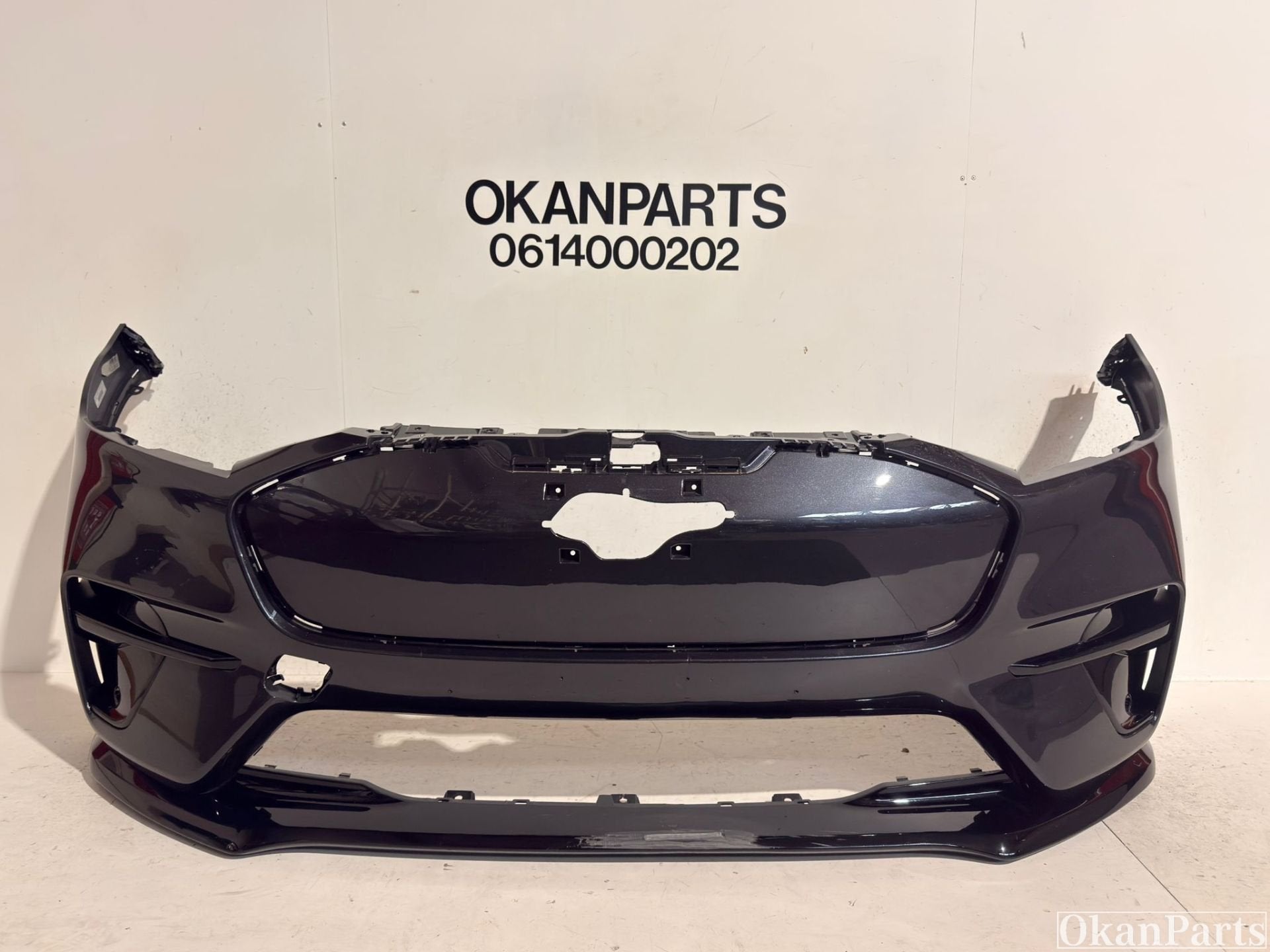 Ford Mustang Mach-e GT voorbumper LK9B-17C831-A, Auto-onderdelen, Info@fabrikant.eu, Bumper, Fabrikant BV, Gebruikt