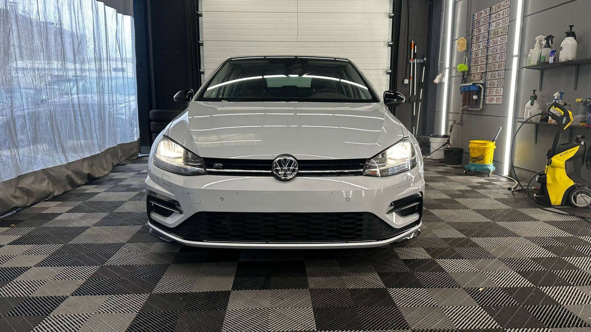 Volkswagen Golf 1.0 TSI bj. 2019 R-Line, Auto's, Stof, Gebruikt, 4 cilinders, Wit
