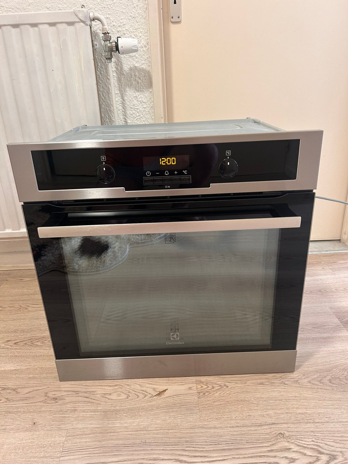 Inbouw hete lucht oven AEG met pyrolyse, AEG, Encastré, Comme neuf, Enlèvement