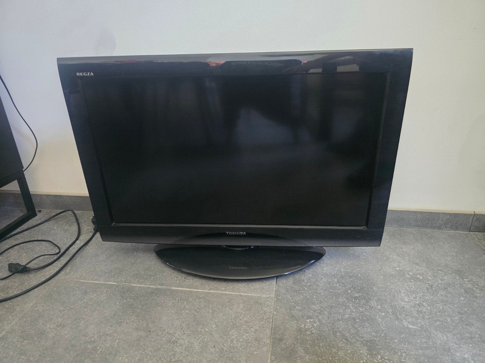 Télévision Toshiba fonctionne parfaitement sans télécommande, TV, Hi-fi & Vidéo, Enlèvement ou Envoi, Utilisé, Toshiba
