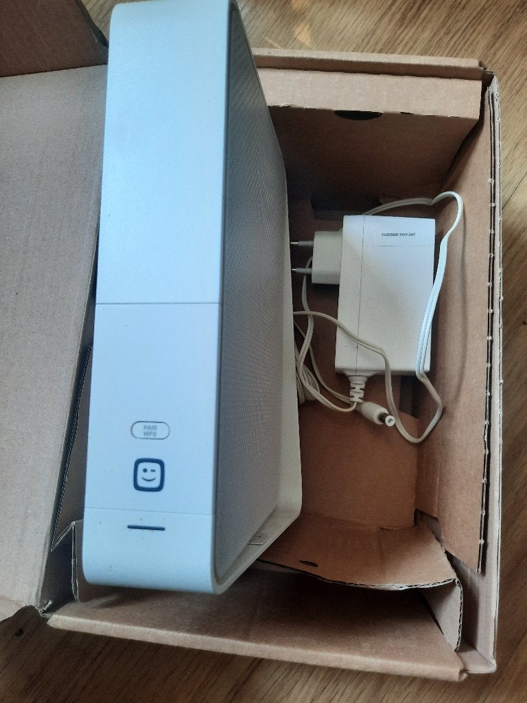 CH7465LG-TN Telenet-modem, Computers en Software, Ophalen of Verzenden, Nieuw, Router met modem