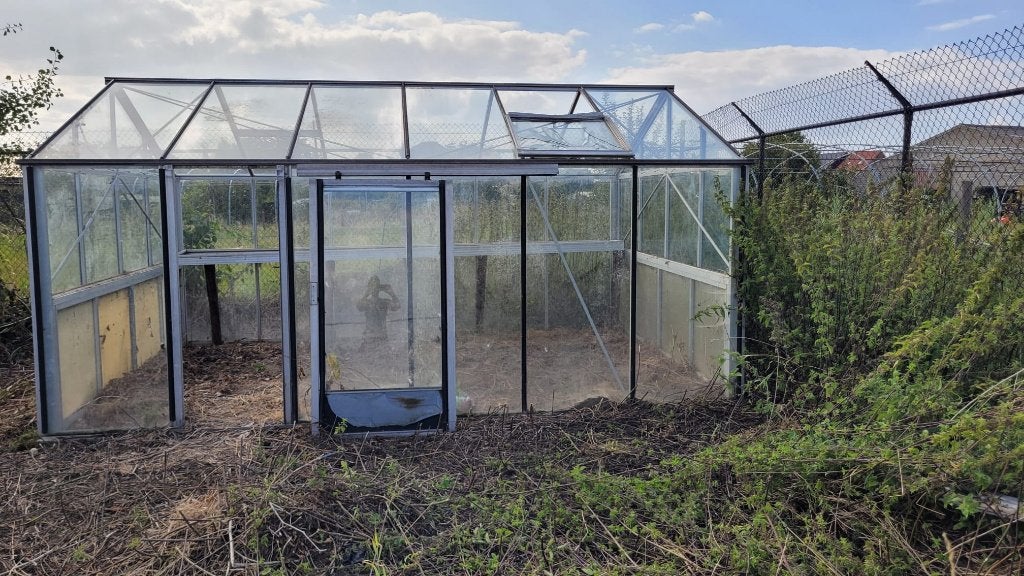 Glazen serre 3,5 x 4 m met rails en werktafel, Ophalen, Gebruikt, Kweekkas, Glas