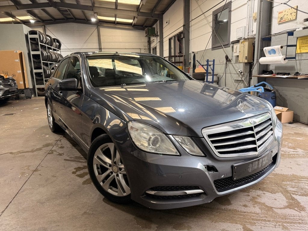 Mercedes-Benz E 200 CDI BlueEFFICIENCY Avantgarde, Autos, Euro 5, Achat, Entretenue par le concessionnaire, Automatique