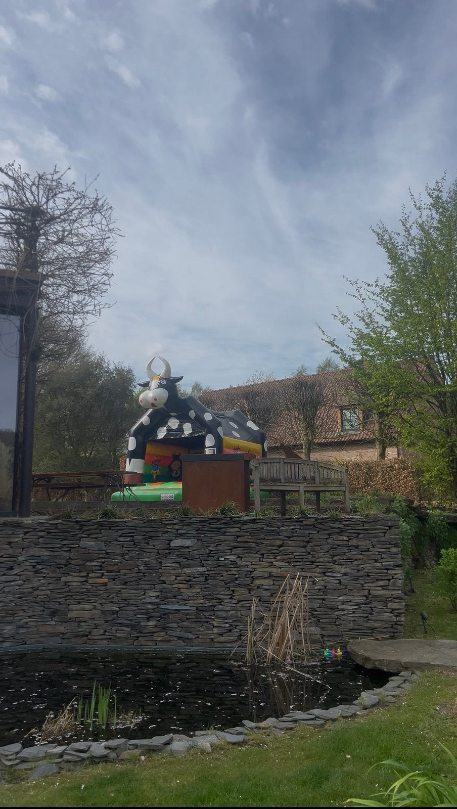 Location chateau gonflable vache, Hobby & Loisirs créatifs, Enlèvement, Comme neuf