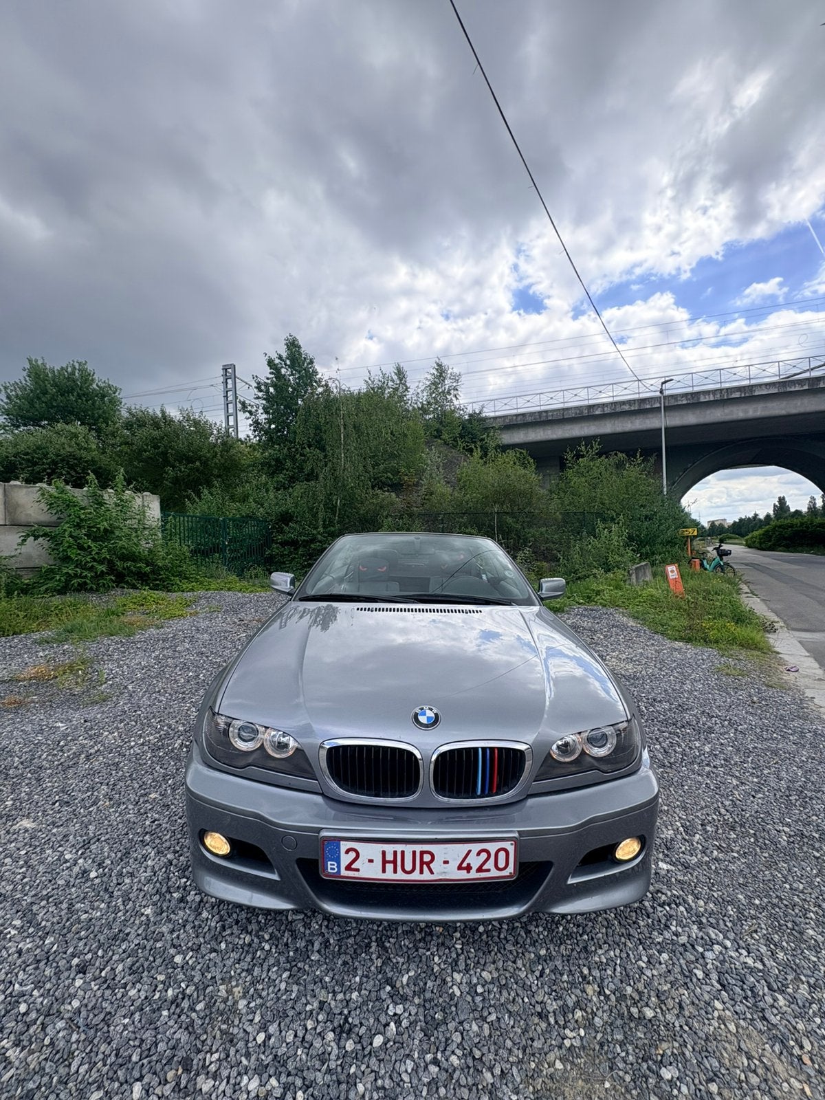 Bmw e46 318i cabriolet - 143cv - 2.0L N46B20A très propre., Autos, Cuir, Argent ou Gris, Achat, Cabriolet