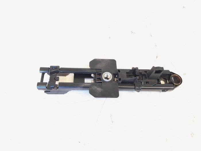 Guide ceinture de sécurité d'un Audi A4, -, 3 mois de garantie, Audi, Utilisé