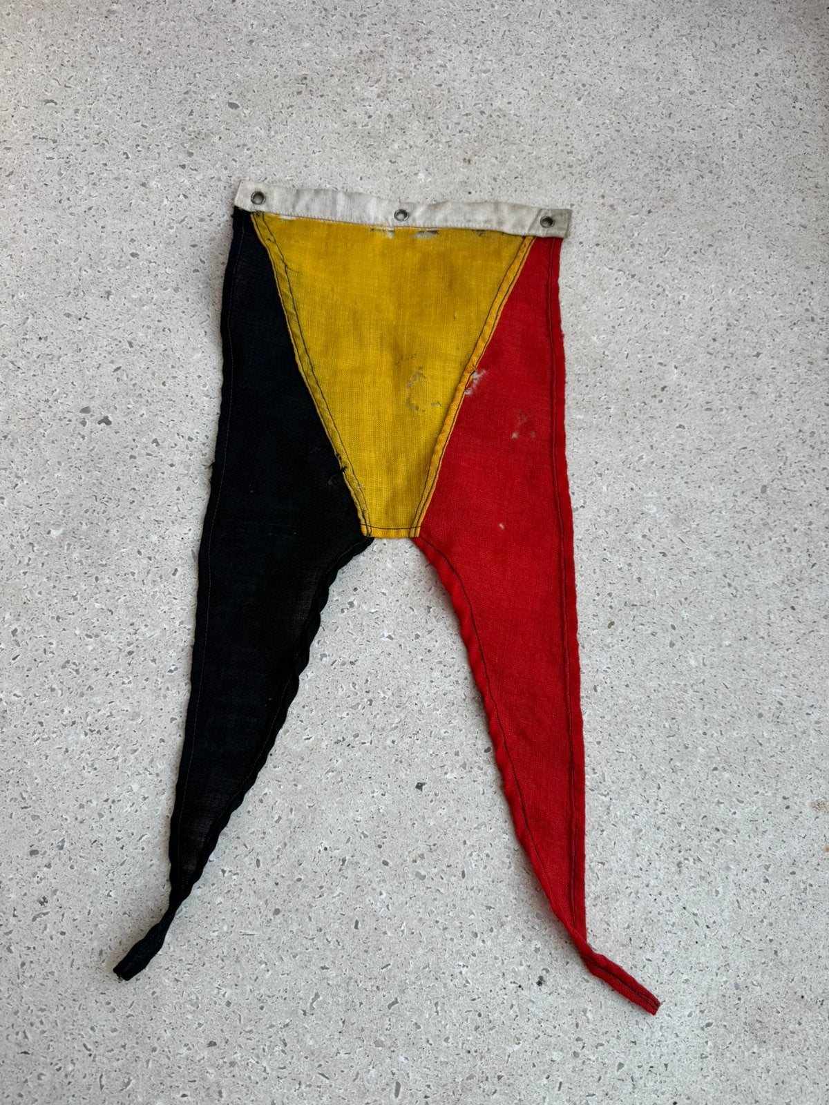 Wo1 ABBL vlag 1914 zoldervondst, Ophalen of Verzenden
