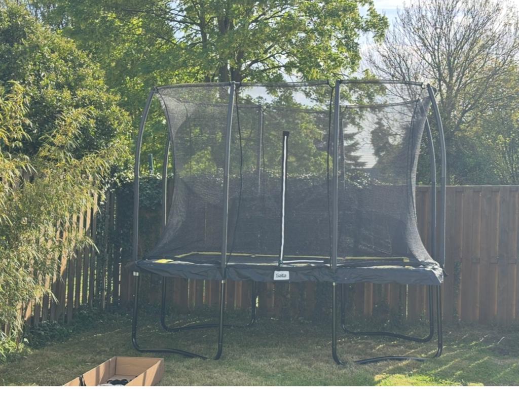 Trampoline, zo goed als nieuw!, Kinderen en Baby's, Speelgoed | Buiten | Trampolines, Ophalen, Nieuw