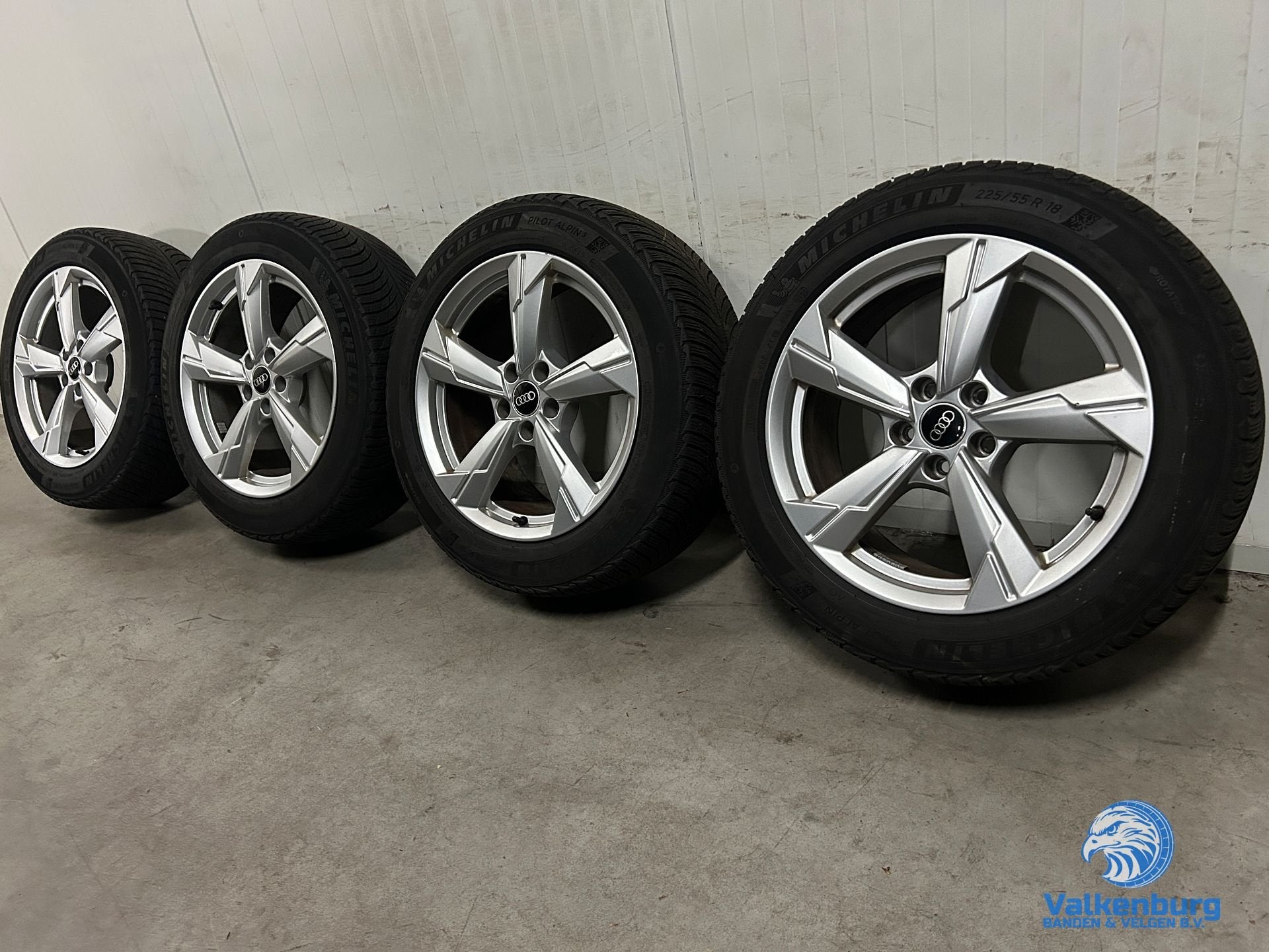 6mm! Originele Audi A6 C8 4K 18 inch Rotor velgen 5x112 wint, Auto-onderdelen, 18 inch, Gebruikt, -, -