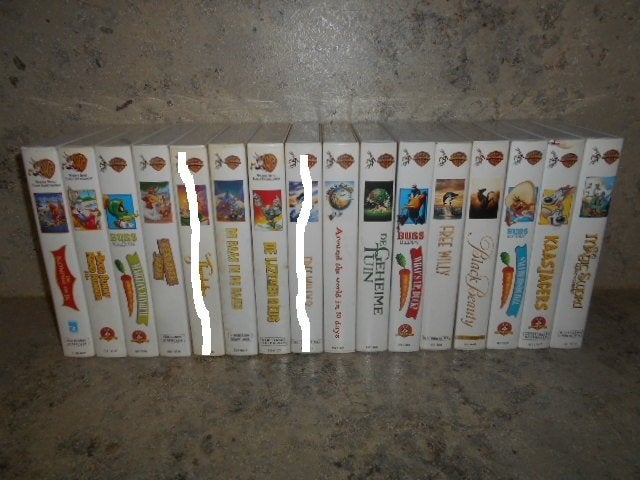 VHS films-WB Family entertainment / 3 voor 5 €, Sous-titré en néerlandais, Enlèvement ou Envoi, Comme neuf, Néerlandais
