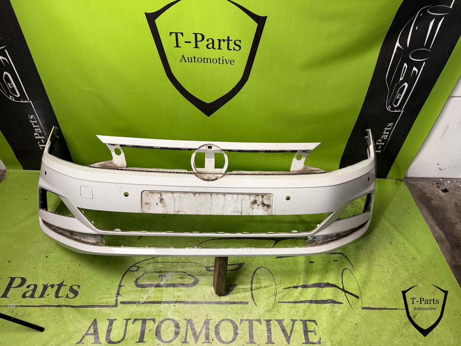 vw volkswagen polo 2G voorbumper bumper 17+ 4x pdc, Gebruikt, Volkswagen, Volkswagen AG, Vw@volkswagen.de