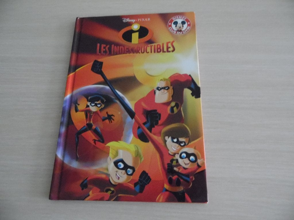 LES INDESTRUCTIBLES MICKEY CLUB DU LIVRE, Livres, Garçon ou Fille, Enlèvement ou Envoi, Fiction général, Comme neuf