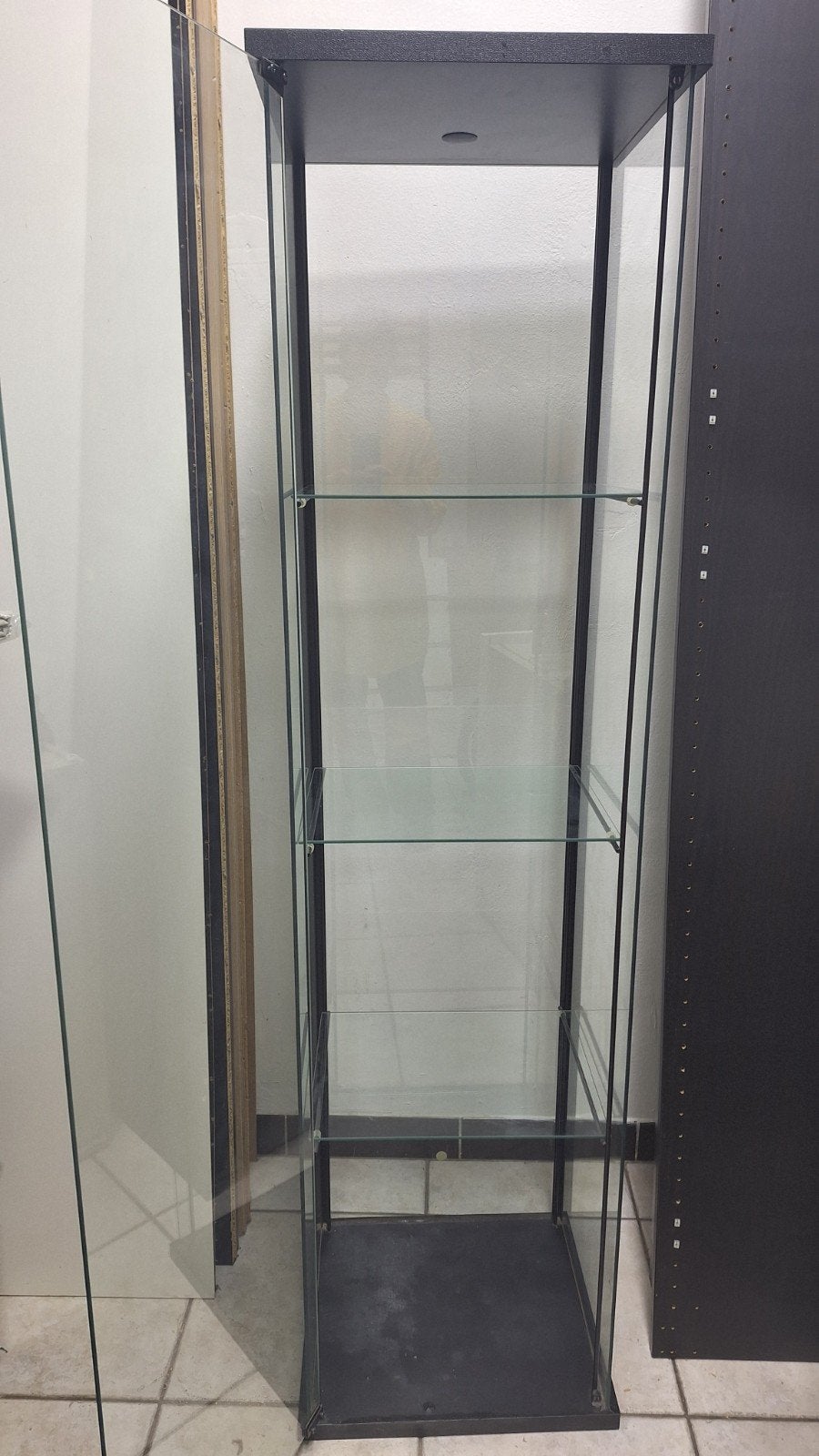 Detolf Ikea vitrinekast, Huis en Inrichting, Kasten | Vitrinekasten, Ophalen