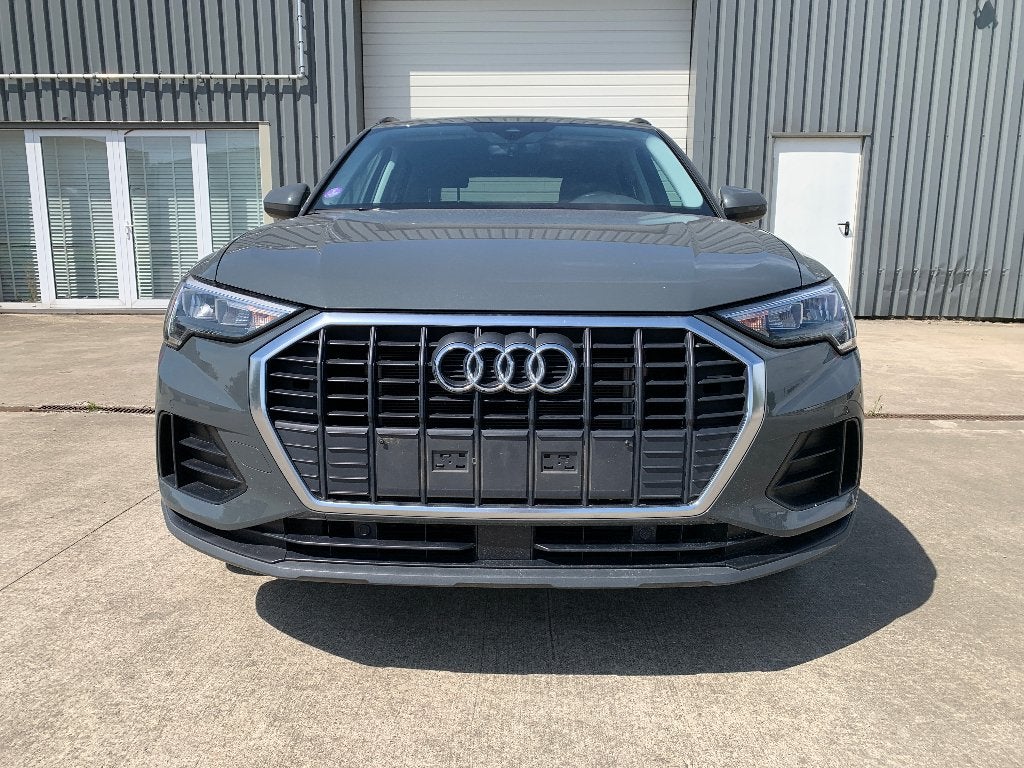 AUDI Q3 45 TFSI BENZINE HYBRIDE/CAMERA/NAVI/EL KOFFER/PTS, Autos, Audi, 1395 cm³, Achat, Entreprise, Entretenue par le concessionnaire