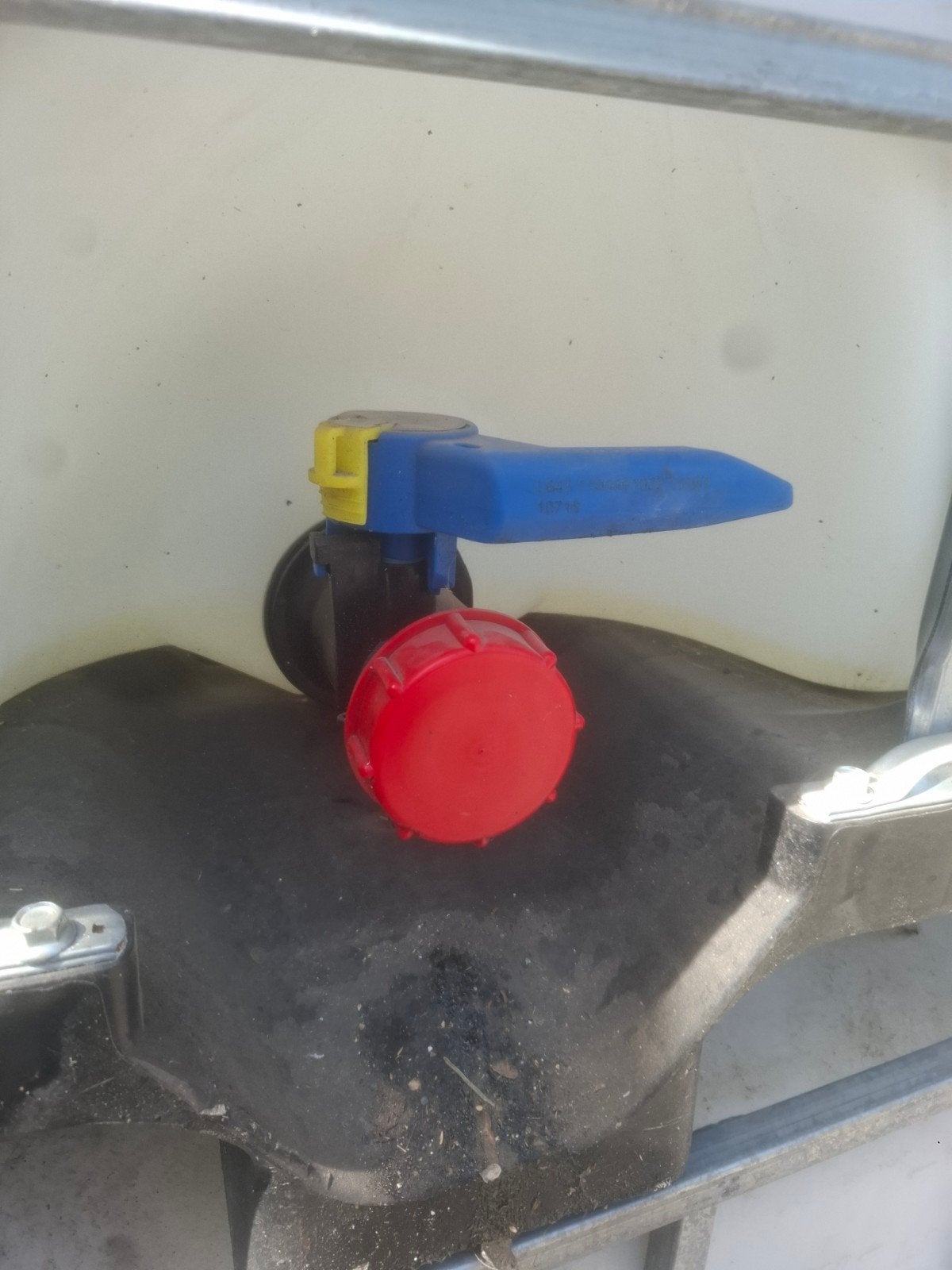 Ibc vaten 1000 liter ., 150 litres ou plus, Enlèvement, Utilisé, Avec robinet
