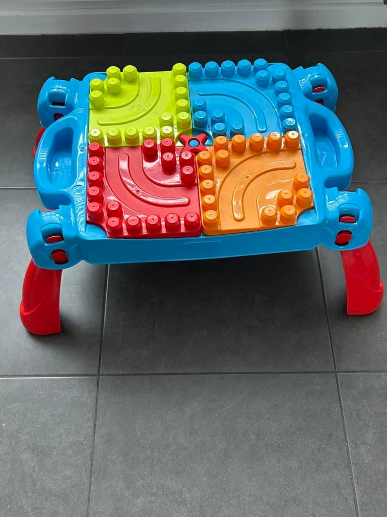 Megabloks bouwtafel, Kinderen en Baby's, Ophalen, Zo goed als nieuw