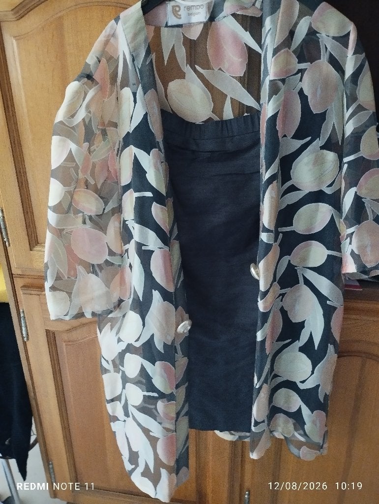 Vêtements femme, Enlèvement, Comme neuf, Taille 42/44 (L)