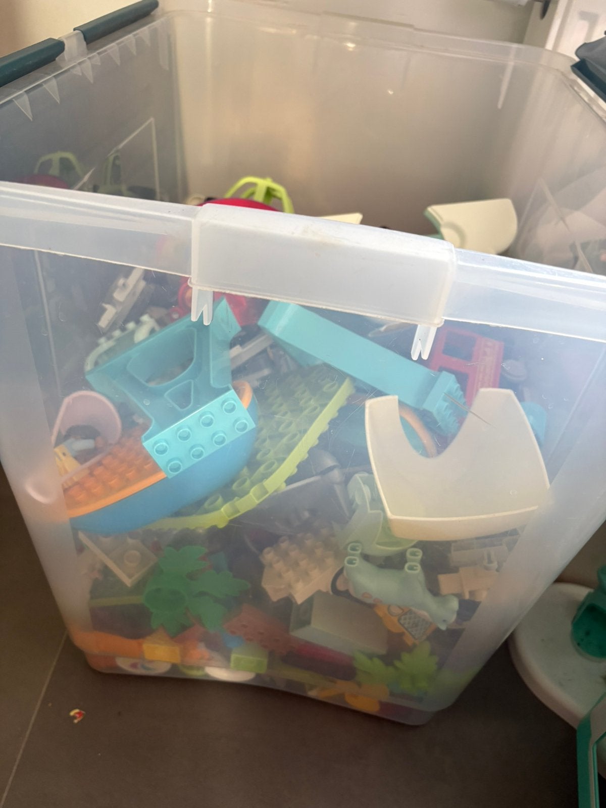 Grote doos duplo en playmobil 123, Kinderen en Baby's, Ophalen, Zo goed als nieuw