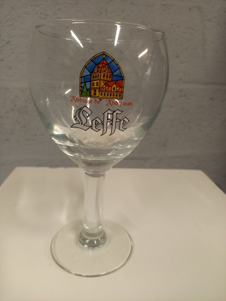 Verres Leffe 33 cl, Collections, Marques de bière, Enlèvement ou Envoi, Neuf, Verre ou Verres, Leffe