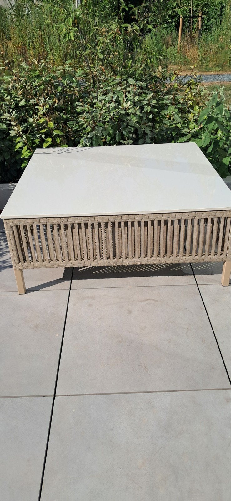 table de patio, Enlèvement