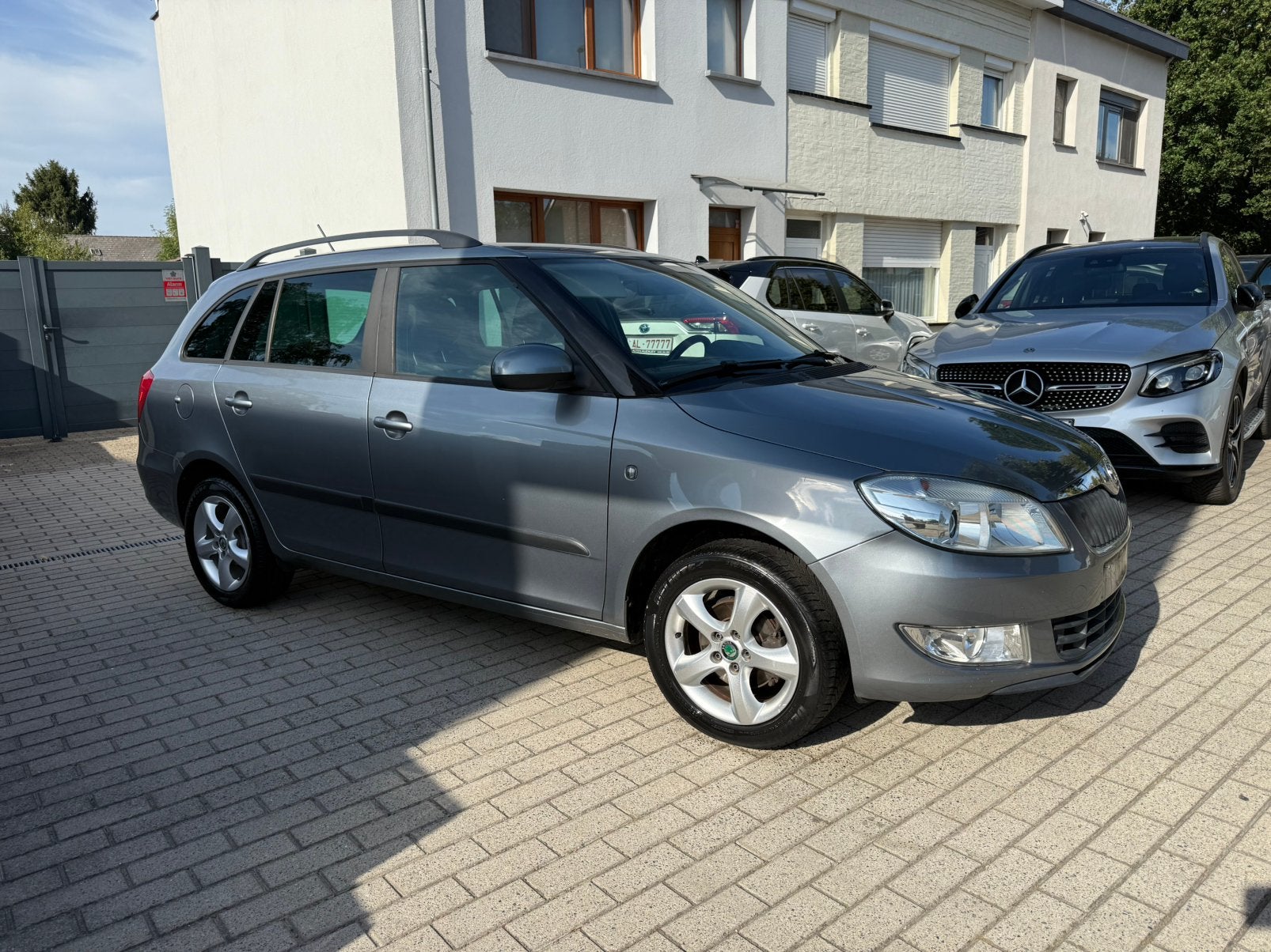 Skoda Fabia bj2013 1.2TSI Benzine 63kw, Voorwielaandrijving, Stof, 4 cilinders, Bedrijf