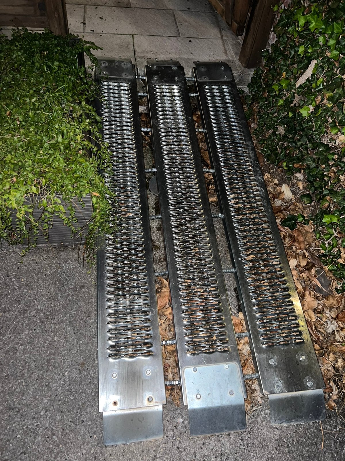 Oprijplaten, Ophalen, Zo goed als nieuw