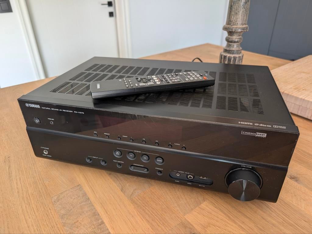 Yamaha RX-V375, Max 130Watt,4K UHD, USB, als nieuw!, Audio, Tv en Foto, Yamaha, Ophalen of Verzenden, Zo goed als nieuw, 60 tot 120 watt