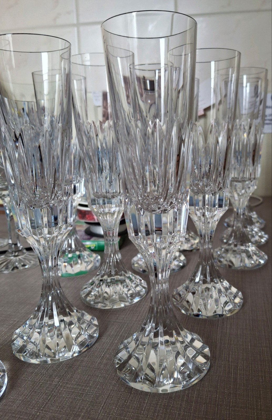 Baccarat, modèle Assas : 11 magnifiques coupes à champagne., Enlèvement ou Envoi, Neuf