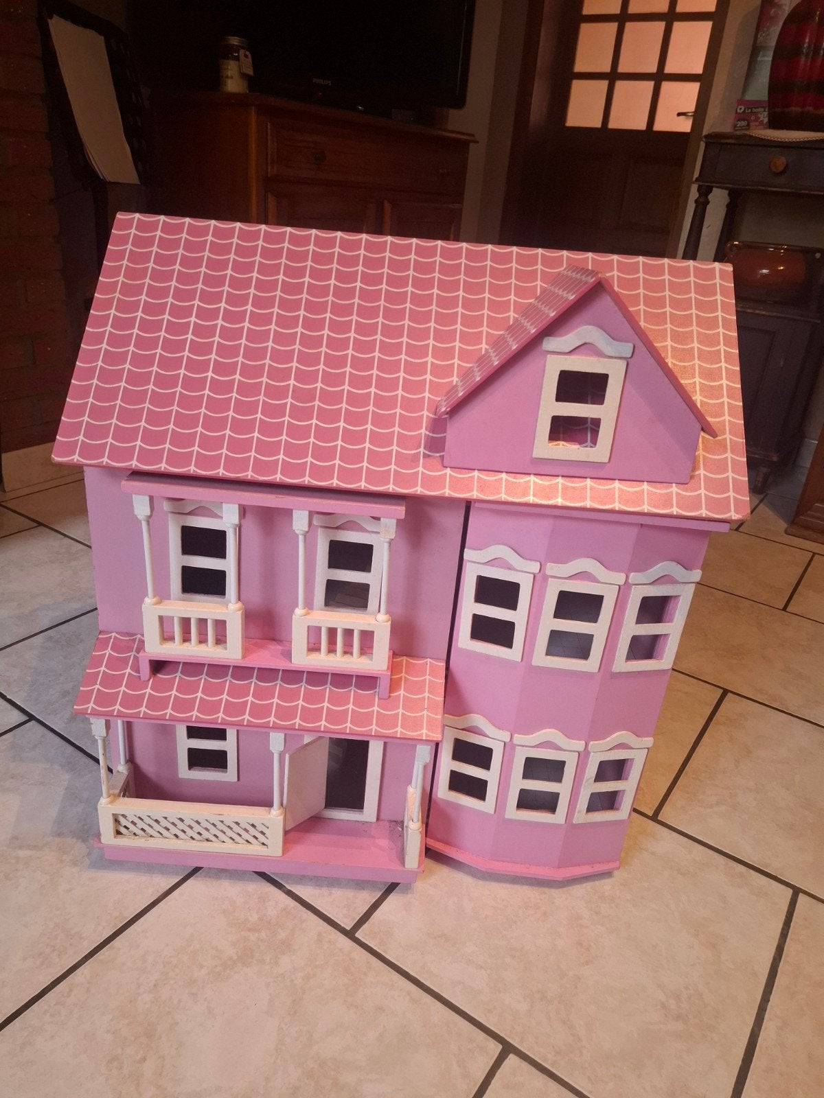 maison de poupées, Enlèvement, Maison de poupées