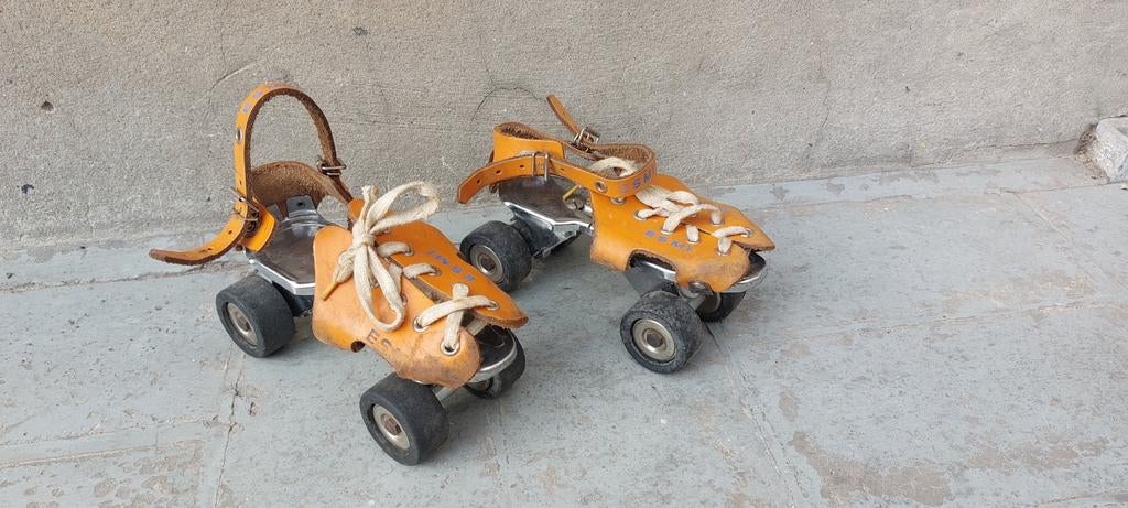 Oude rolschaatsen vintage, Antiek en Kunst, Ophalen