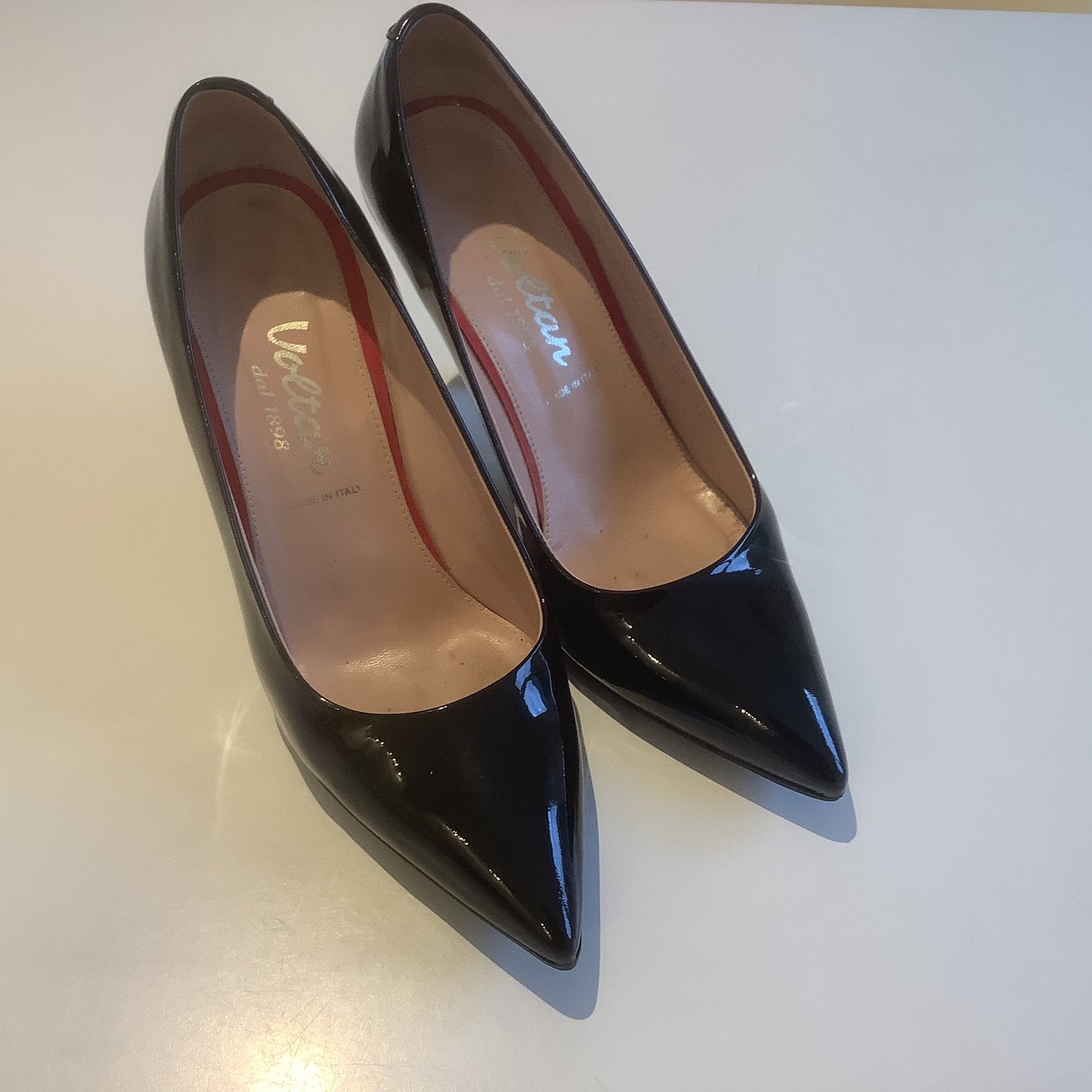 VOLTAN PUMPS, Vêtements | Femmes, Chaussures, Enlèvement ou Envoi, Comme neuf, Noir, Escarpins