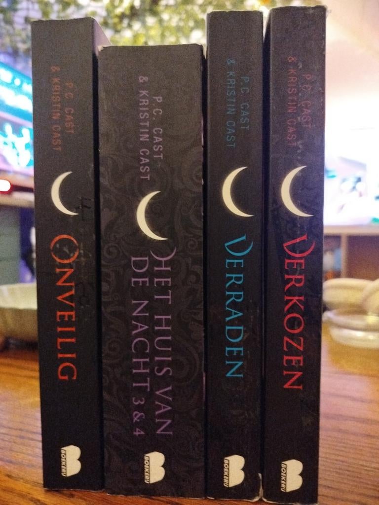 Vampieren boeken reeks eerste 5, Enlèvement ou Envoi, Utilisé, Kristen cast