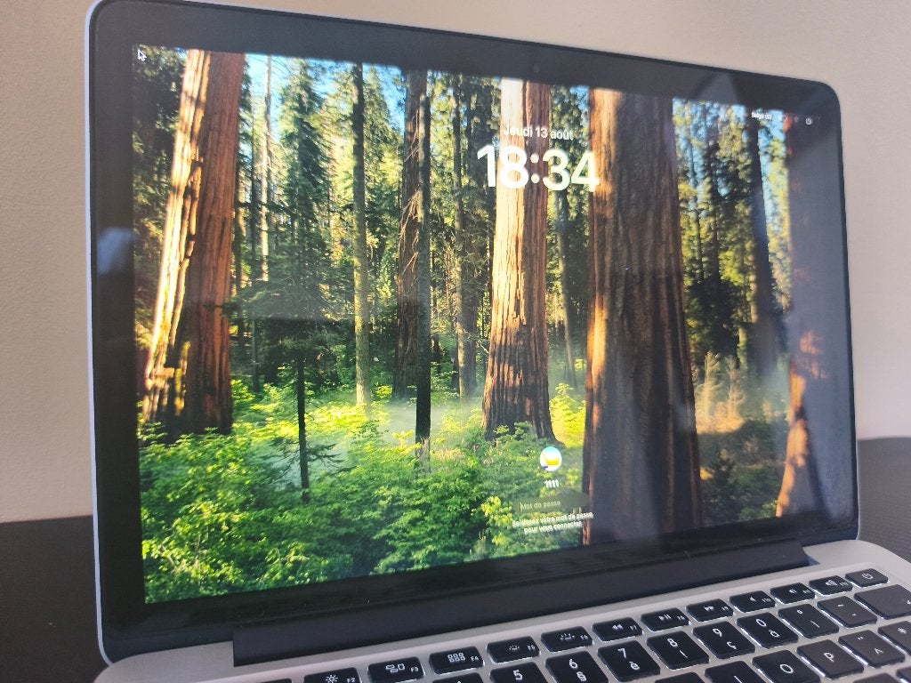 MacBook pro 2015 16gb 512 SSD sequoia, Informatique & Logiciels, MacBook Pro, Enlèvement ou Envoi, 13 pouces, Reconditionné