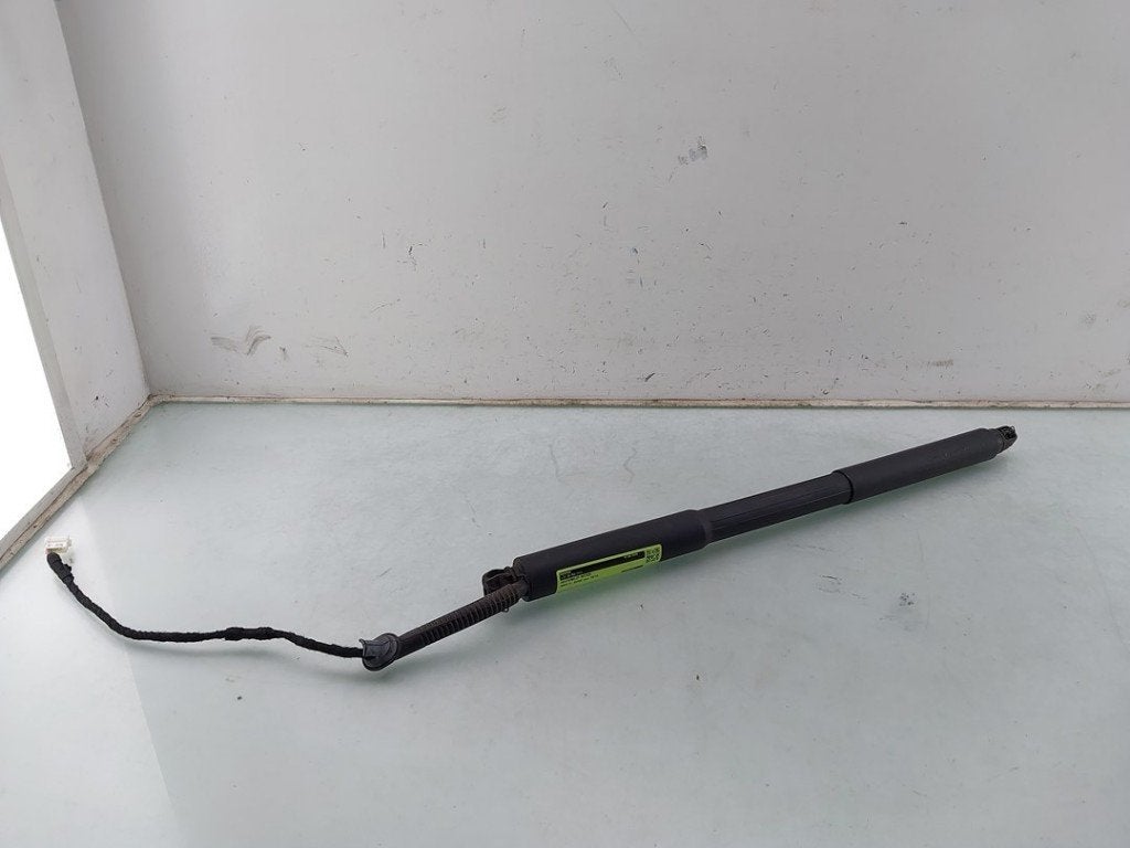 ACHTERKLEP MOTOR BMW 3 serie Touring (F31) (01-2012/06-2019), Auto-onderdelen, Gebruikt, Achterklep, BMW, Petuelring 130
80809  München, DE