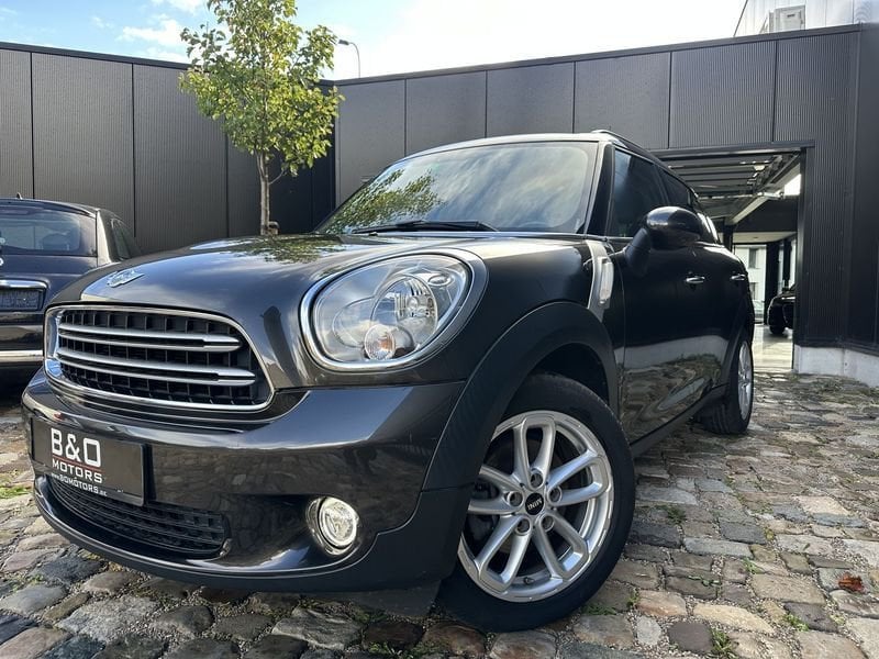 Mini Cooper Countryman, Auto's, 122 pk, Gebruikt, Zwart, Bruin