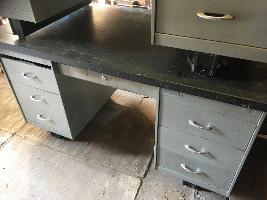 2 metalen bureau’s, Werkplek, Ophalen, Gebruikt, Bureau