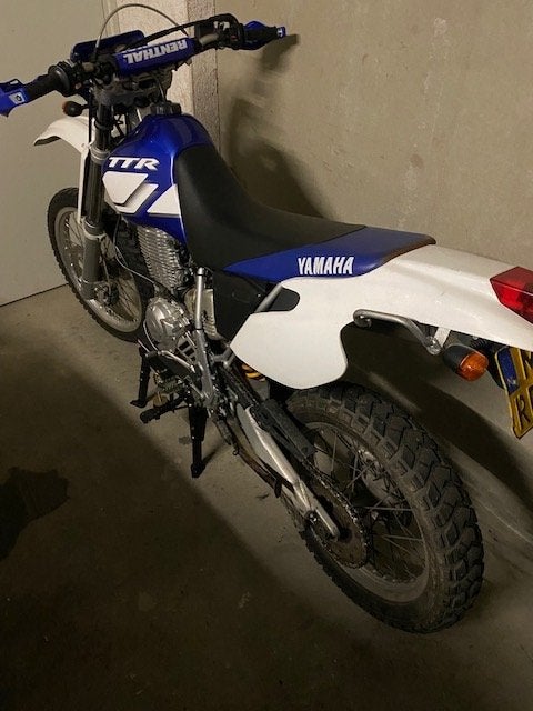 TT600R en excellent état. 10000km en raison de l'arrêt, Motos, 600 cm³, Occasion, Particulier, Enduro