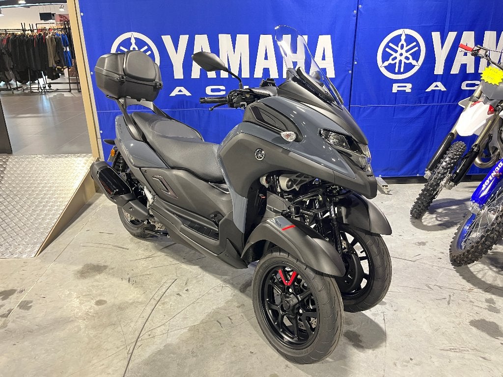 Yamaha Tricity 300 met MAAR 838KM, Motos, Scooter, Entreprise, Occasion, 292 cm³