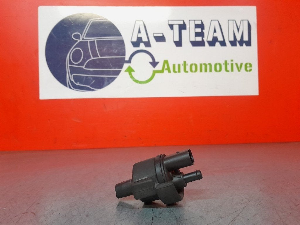 VACUUM VALVE Volkswagen Golf VI (5K1) (|058133459|), Volkswagen, Volkswagen AG, Utilisé, Kundenbetreuung@volkswagen.de