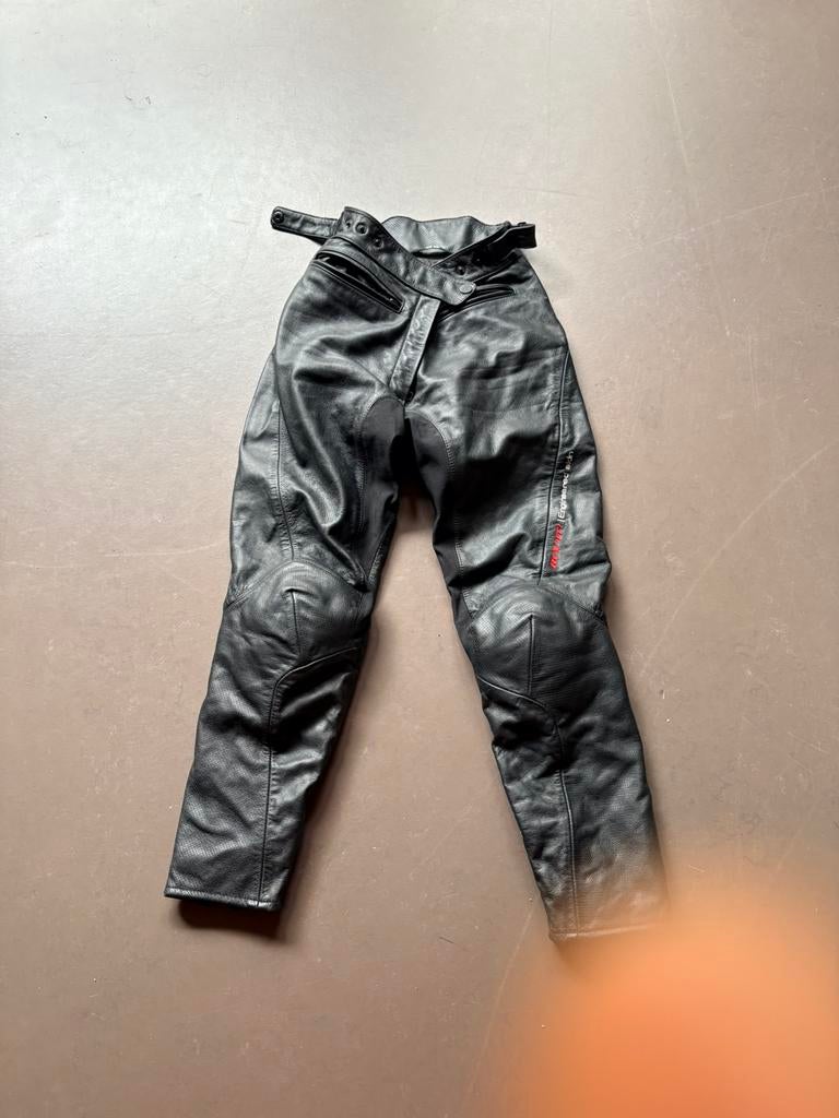 Leren motorbroek dames maat 38, Motoren, Ophalen, Dames