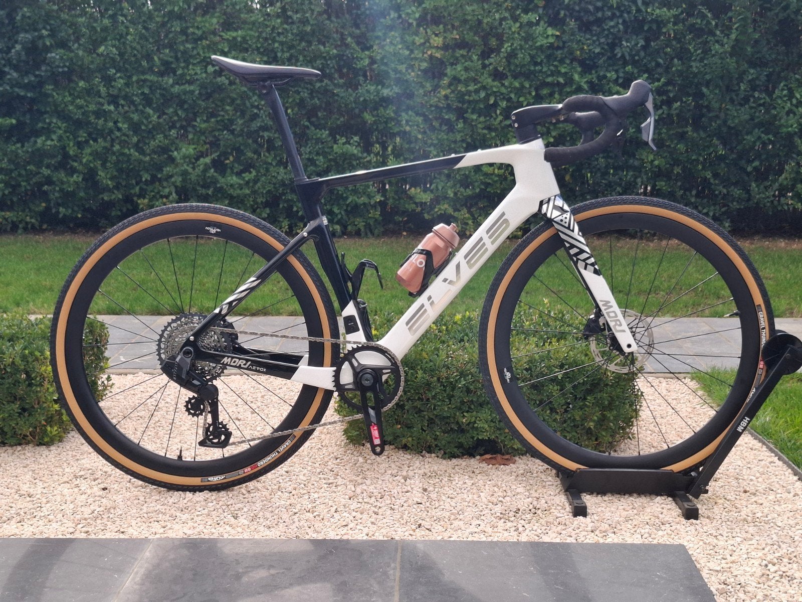 Elves Mori gravel Sram etap 1x13 maat 56, Vélos & Vélomoteurs, Enlèvement
