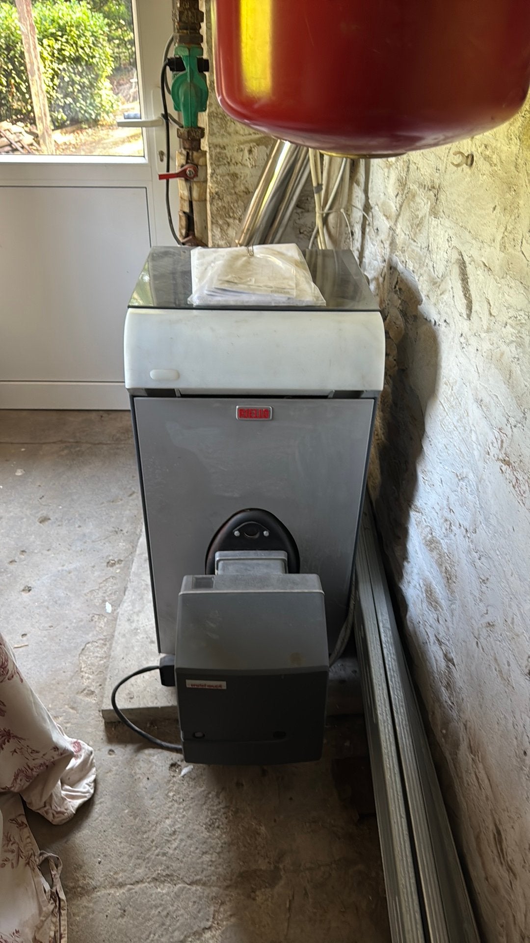 Chaudiere mazout Riello Tregi 3N avec brûleur, Enlèvement, Utilisé, 800 watts ou plus, Chaudière CC ou Chaudière combinée