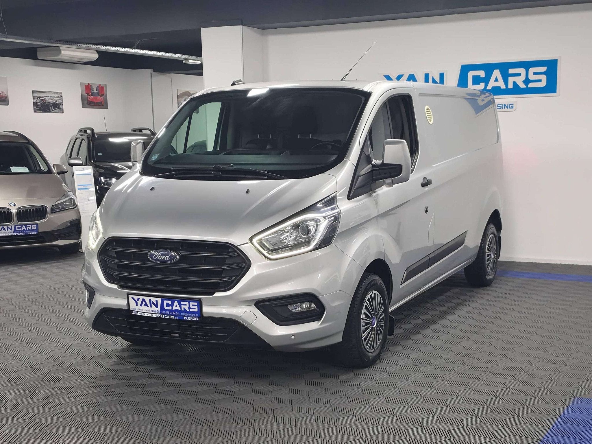 Ford Transit Custom L2 Maxi 2.0 EcoBlue | 130ch Facelift | D, Autos, Argent ou Gris, Achat, Entreprise, 3 places