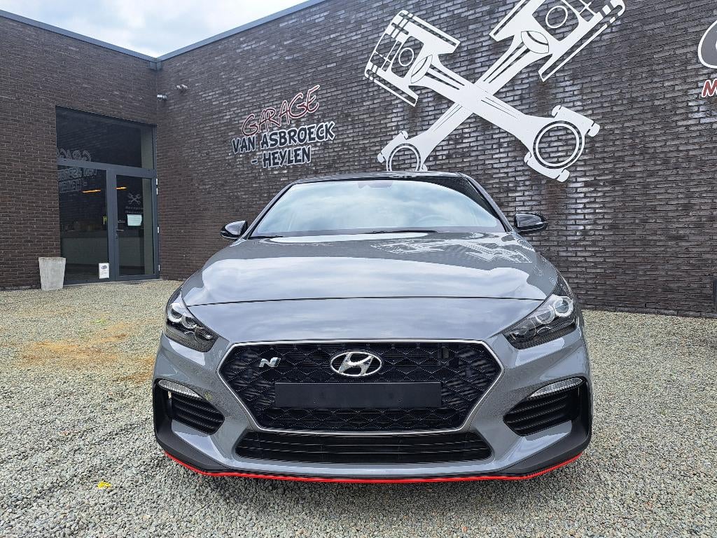 HYUNDAI i30 N 2.0 T-GDI 275 PERFORMANCE PACK, Auto's, Voorwielaandrijving, 4 cilinders, https://public.car-pass.be/vhr/c66d09d2-e1ee-4c2a-83ca-8f00e5f53481