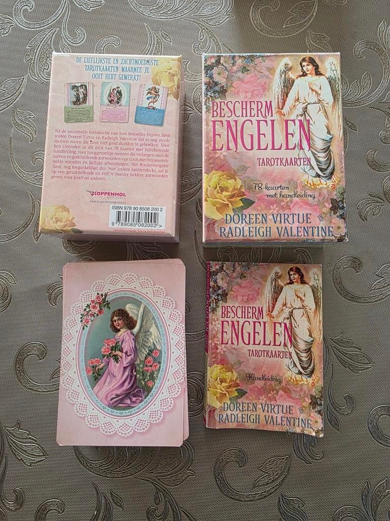 Doreen Virtue - Beschermengelen Tarotkaarten, Ophalen of Verzenden, Doreen Virtue; Radleigh Valentine