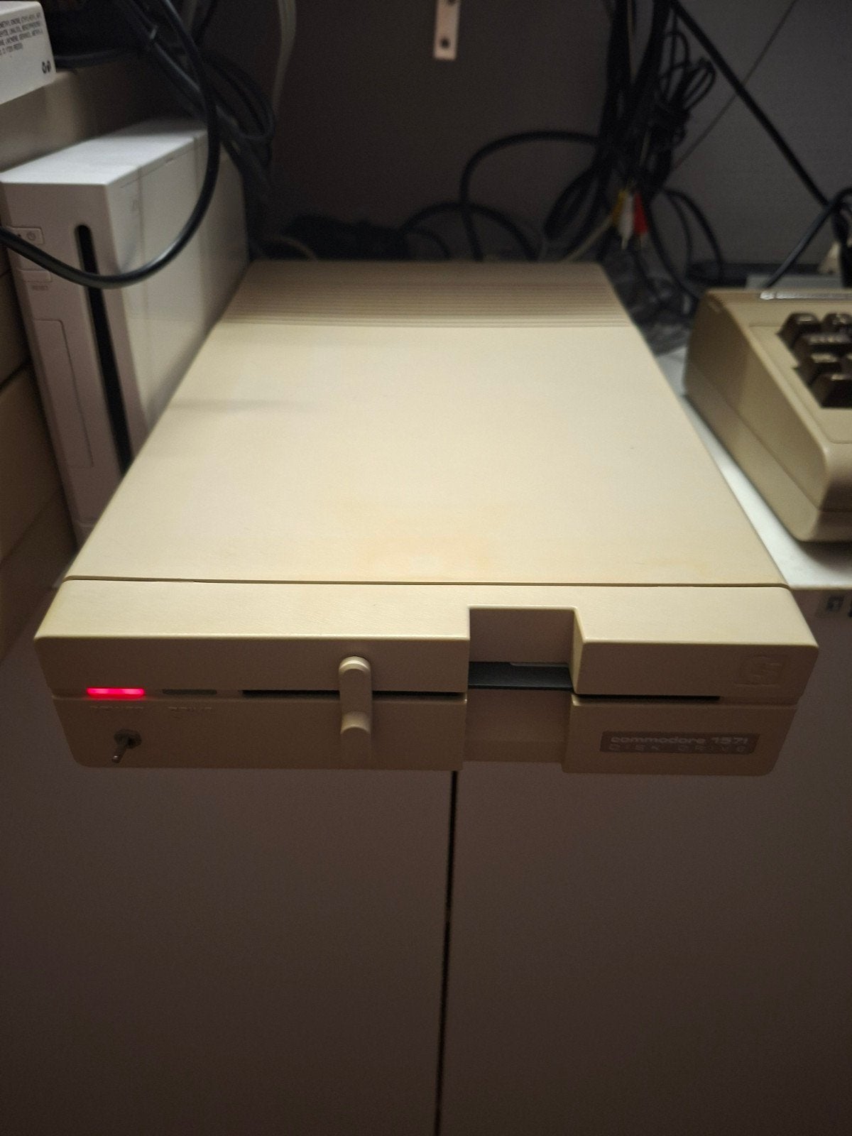 Te koop reader 1571 testwerkzaamheden, Computers en Software, Vintage Computers, Ophalen of Verzenden