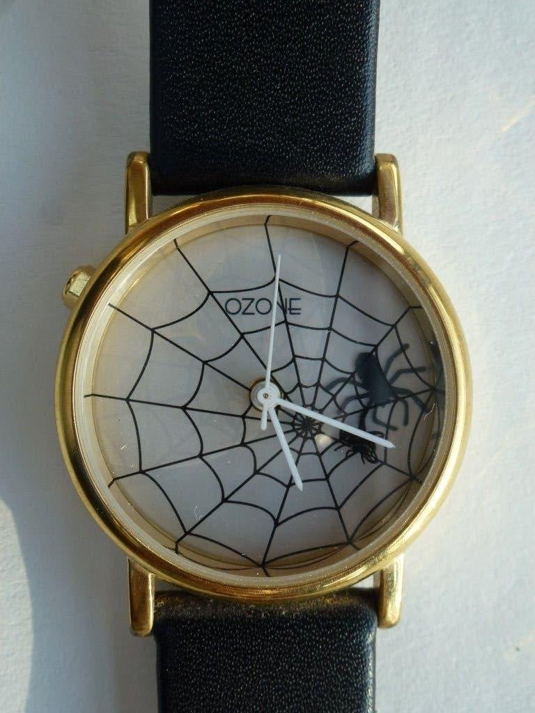 montre-bracelet Halloween avec toile d'araignée, Enlèvement ou Envoi, Utilisé, Décoration