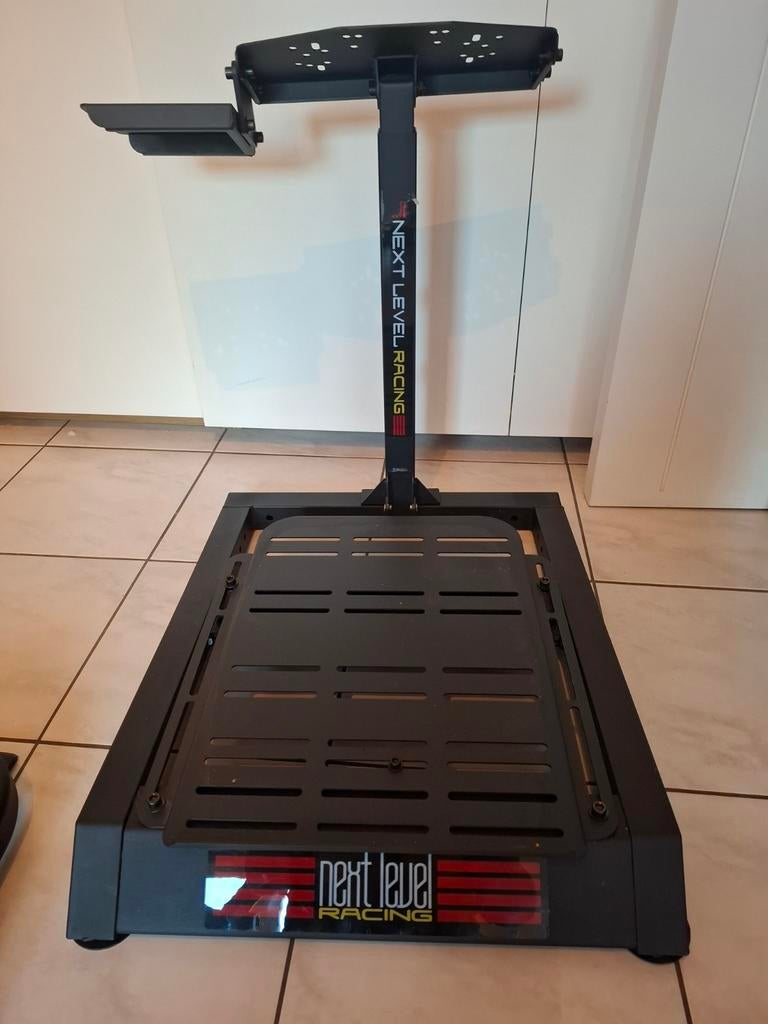 Next level racing wheel stand, Enlèvement