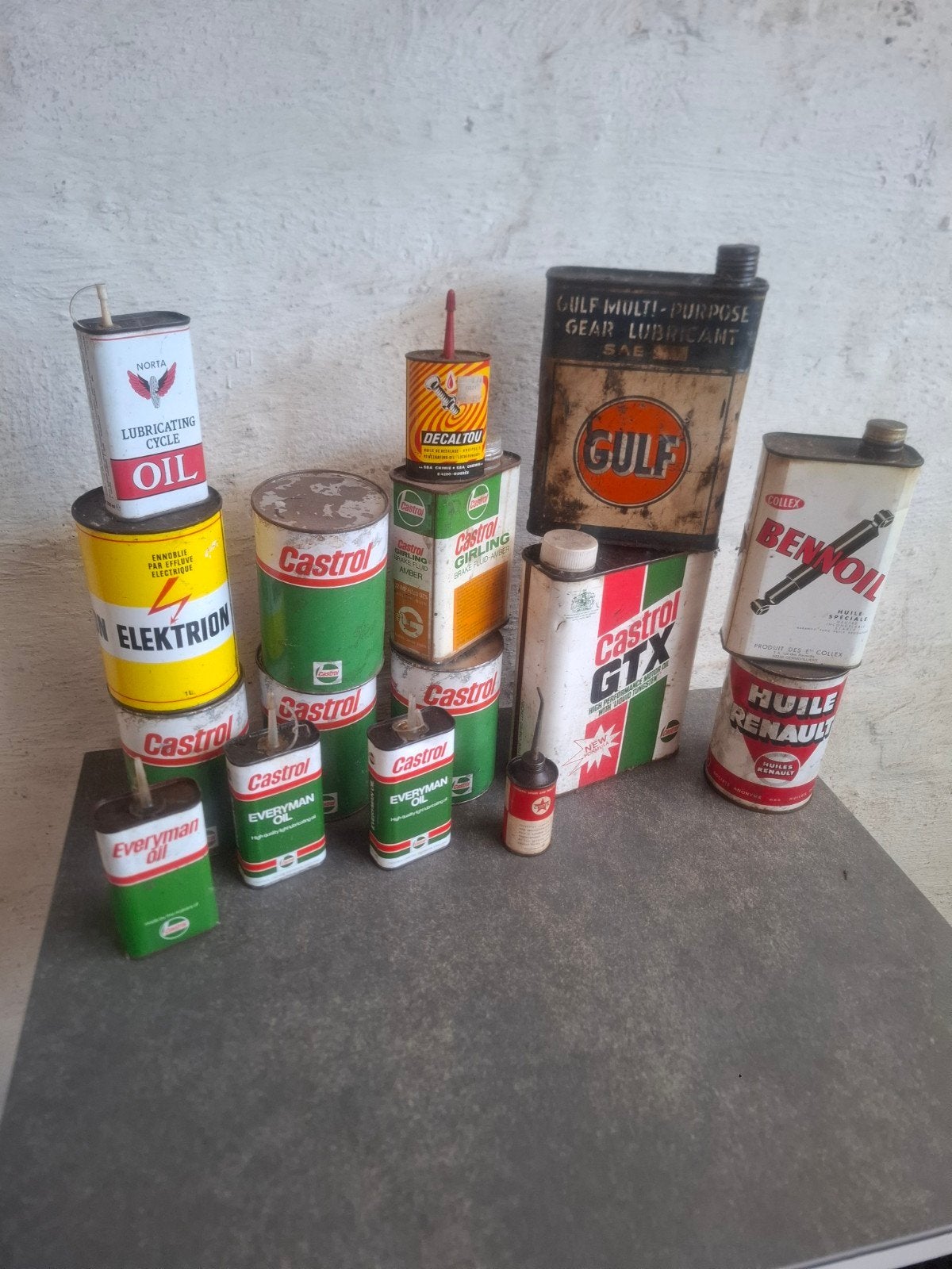 Retro olieblikken Castrol, Collections, Enlèvement