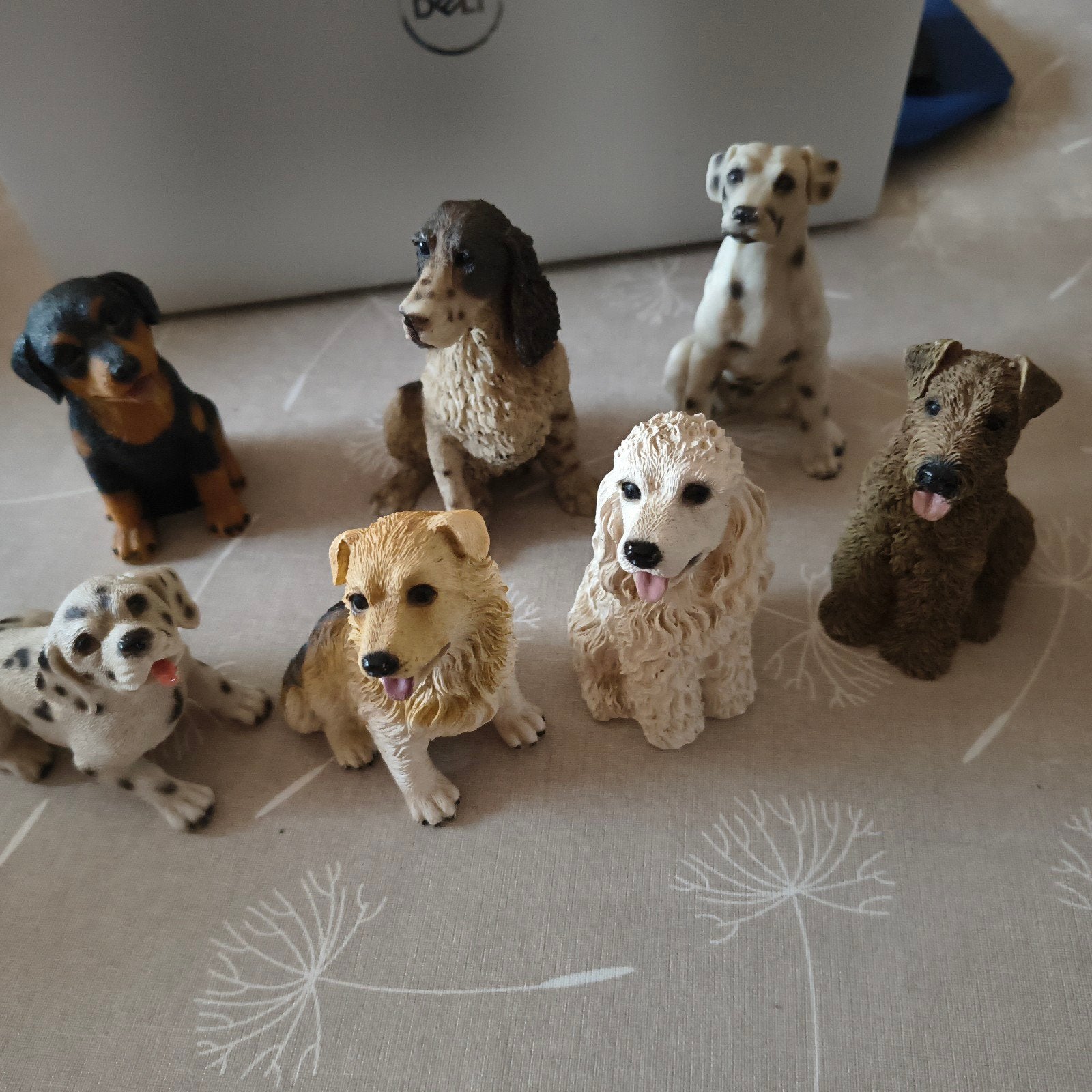 7 kleine beeldjes van honden, Collections, Enlèvement, Comme neuf